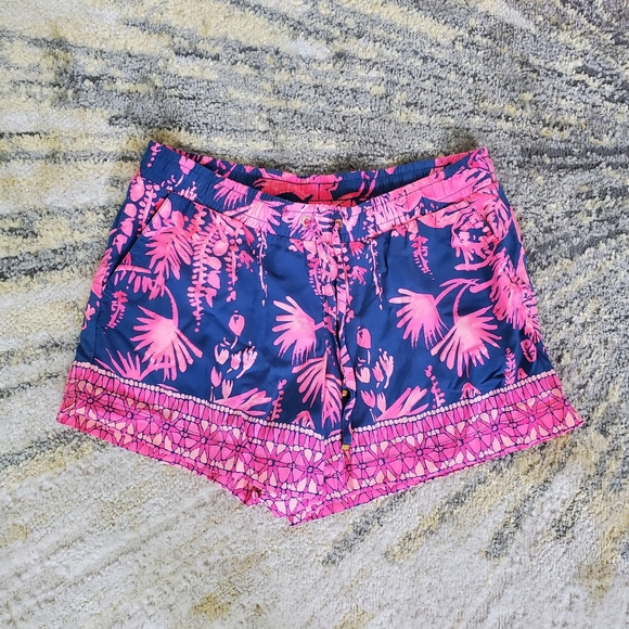 Lilly Pulitzer Katia Shorts - Picture 1 of 5